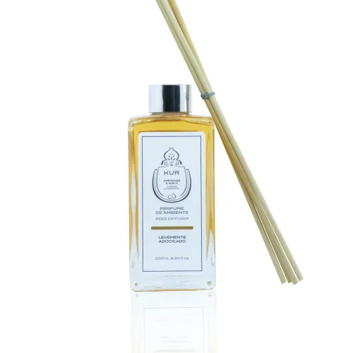 17_27_12_182_17_5_4_496_perfumeamendoc382seavelc3a3150g
